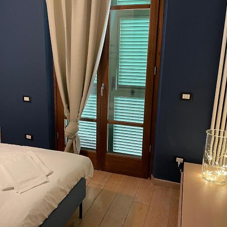 Accogliente Camera Singola Con Balcone A 500 Mt Dal Mare Marina Di Carrara Eksteriør billede